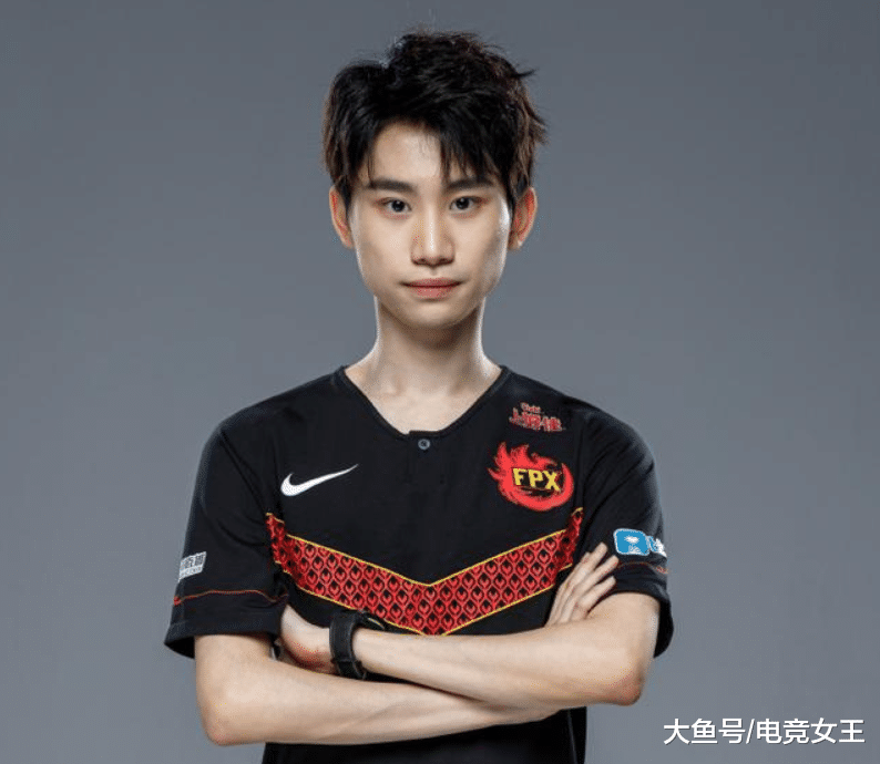 关于G2翻盘Rogue，Doinb送出助攻的信息