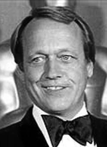 菲律宾男篮逆转湖人，乔治·希尔打破历史纪录的简单介绍