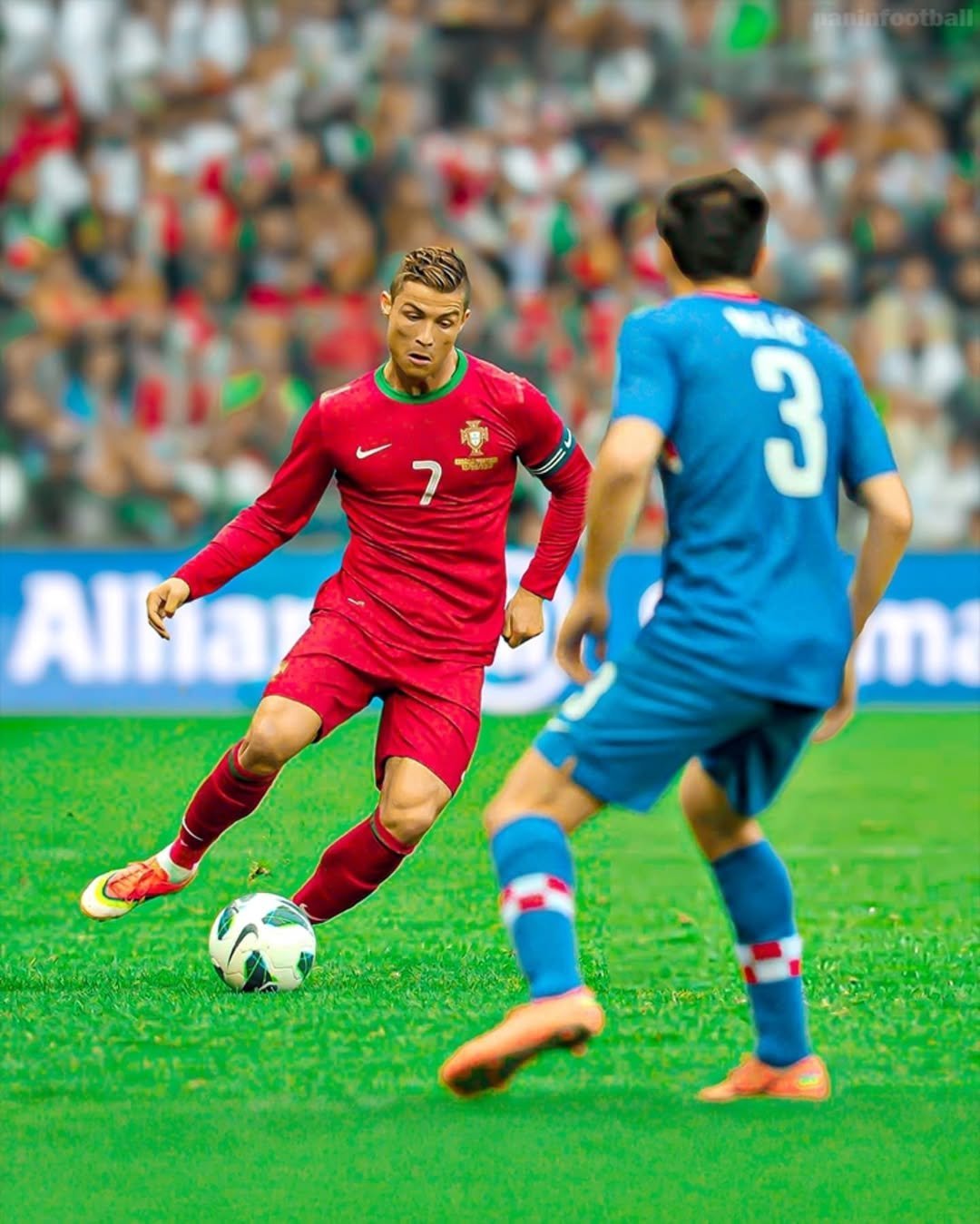 包含本周末足球比赛将上演激烈对决，谁能胜出？的词条