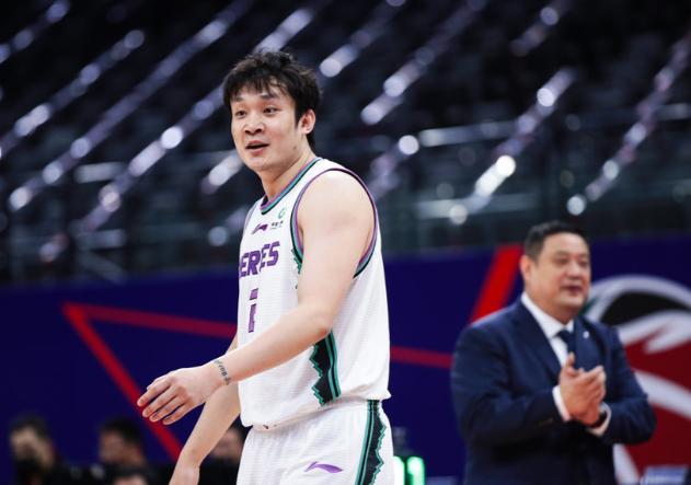 重庆男篮宣布签约新外援,提振士气的简单介绍 重庆男篮宣布签约新外援,提振士气的简单介绍