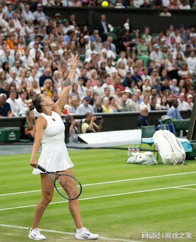 关于德国网球队逆转英国网球队，克耶高斯高光表现的信息